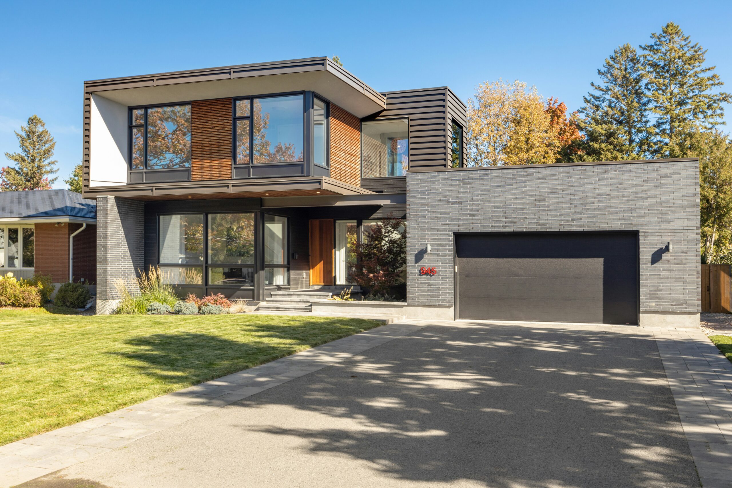 Featured Listings point3d commercial imaging ltd x jxnsbkoo4 unsplash